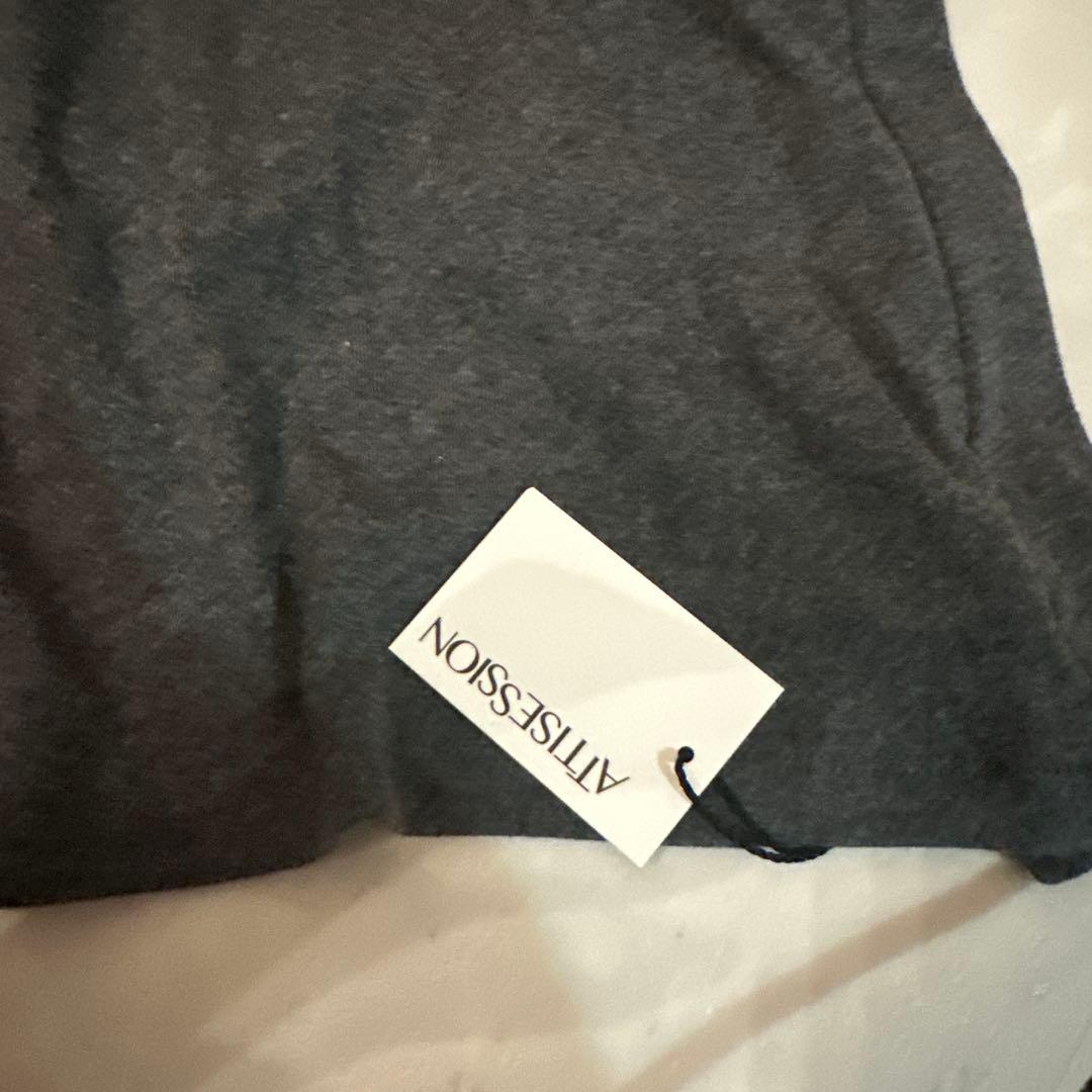 新品 ATTISESSION インナーパット バックタイ ホルターネックトップス