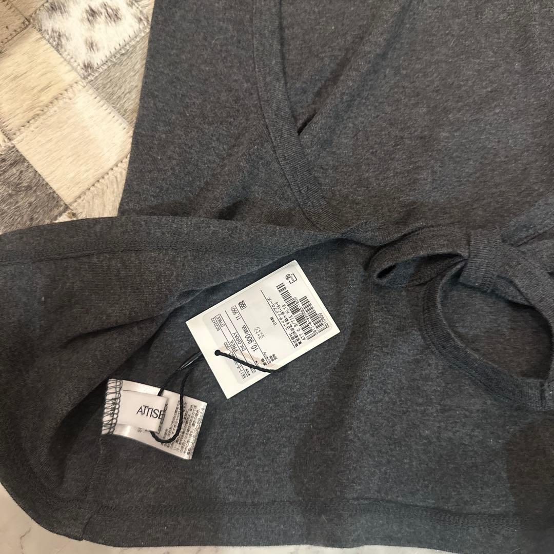 新品 ATTISESSION インナーパット バックタイ ホルターネックトップス