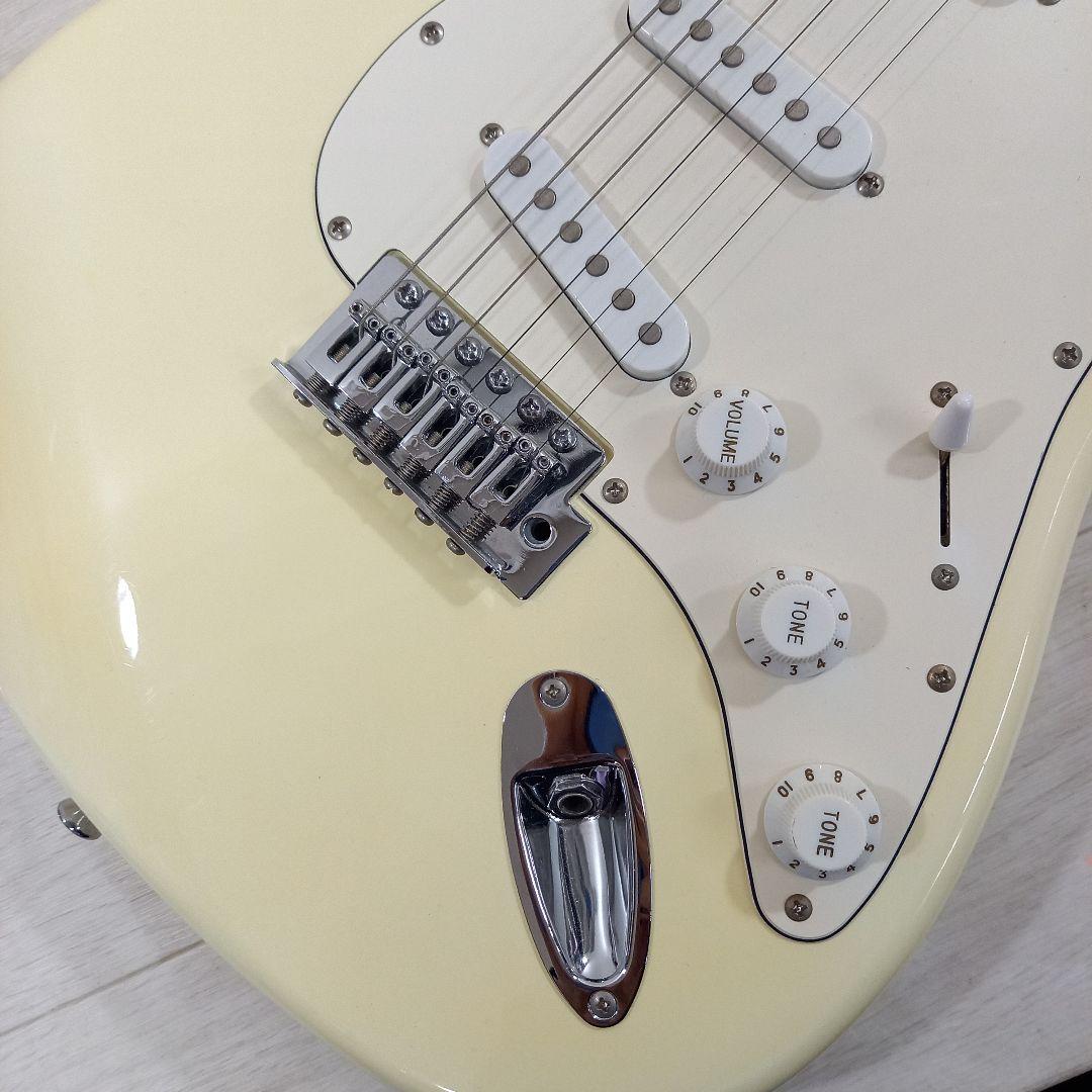 Ikebe Jungle Guitars ストラトキャスター ビンテージホワイト