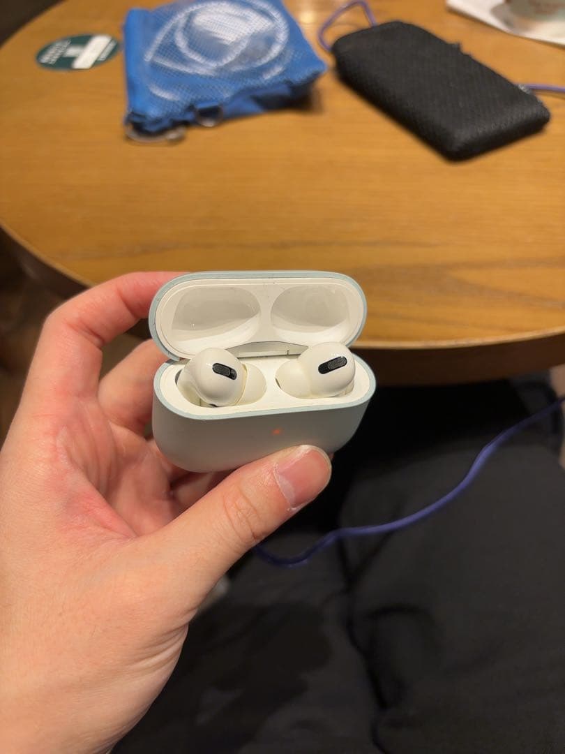 MWP22J/A AirPods エアーポッズ