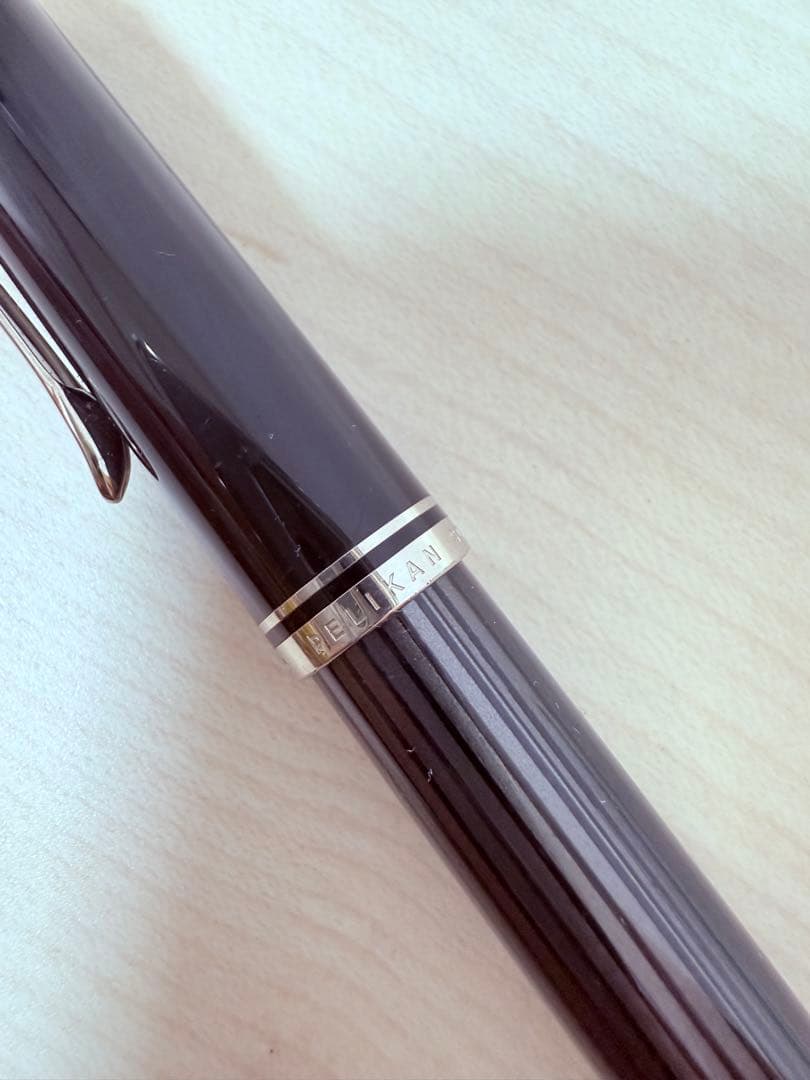 Pelican souveran ペリカン黒縞