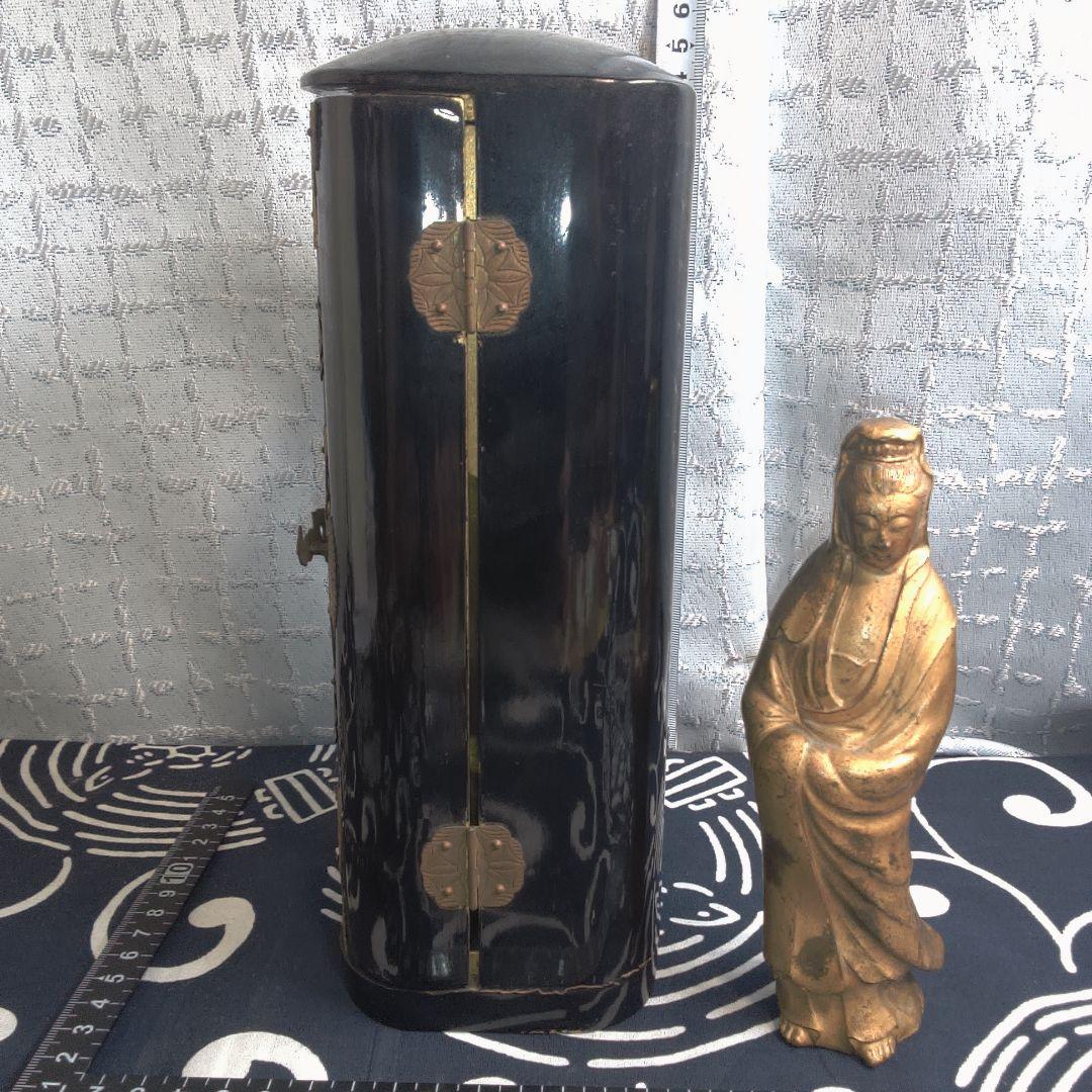 骨董５ 金色の仏像