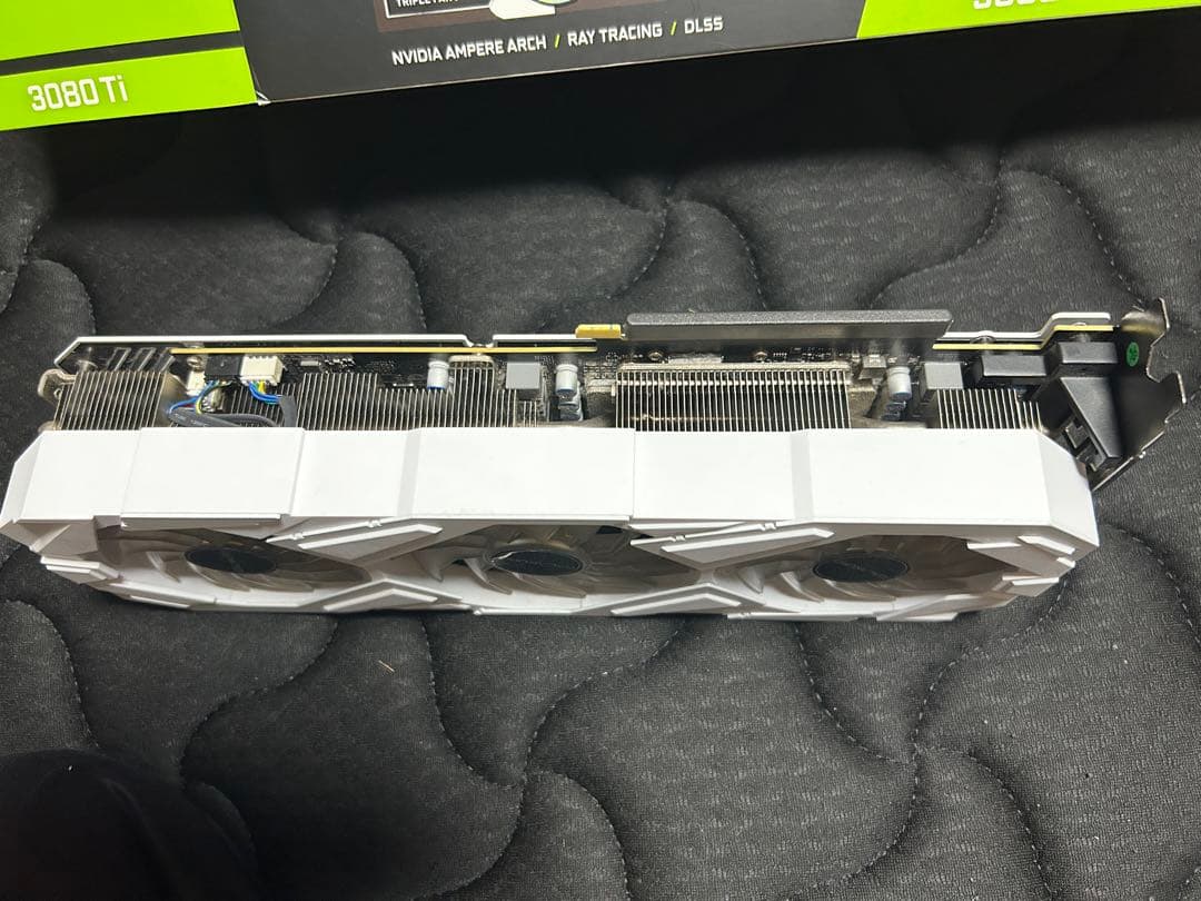 GALAX GeForce RTX 3080 Ti 玄人志向　白