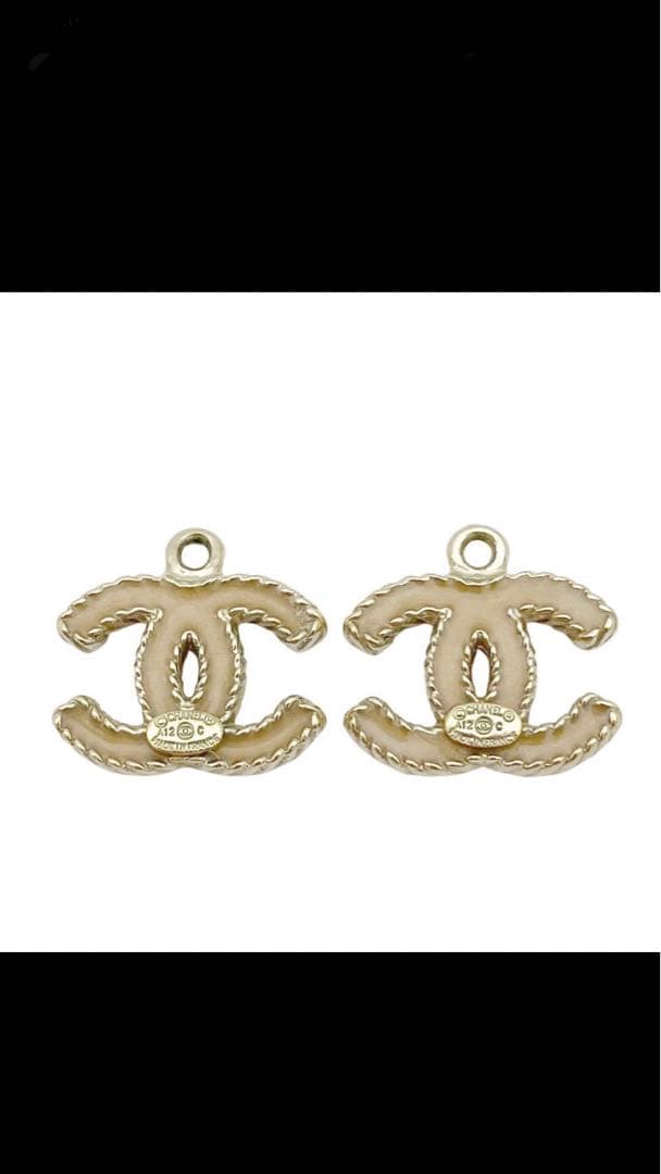 シャネル フープピアス ココマーク