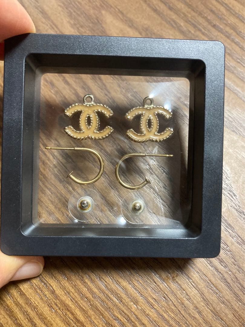 シャネル フープピアス ココマーク