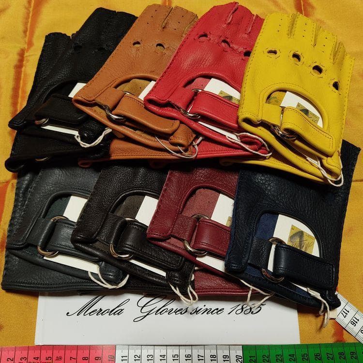 メローラ ディア黒 指貫ドライビンググローブ フェラーリ別注元MEROLA