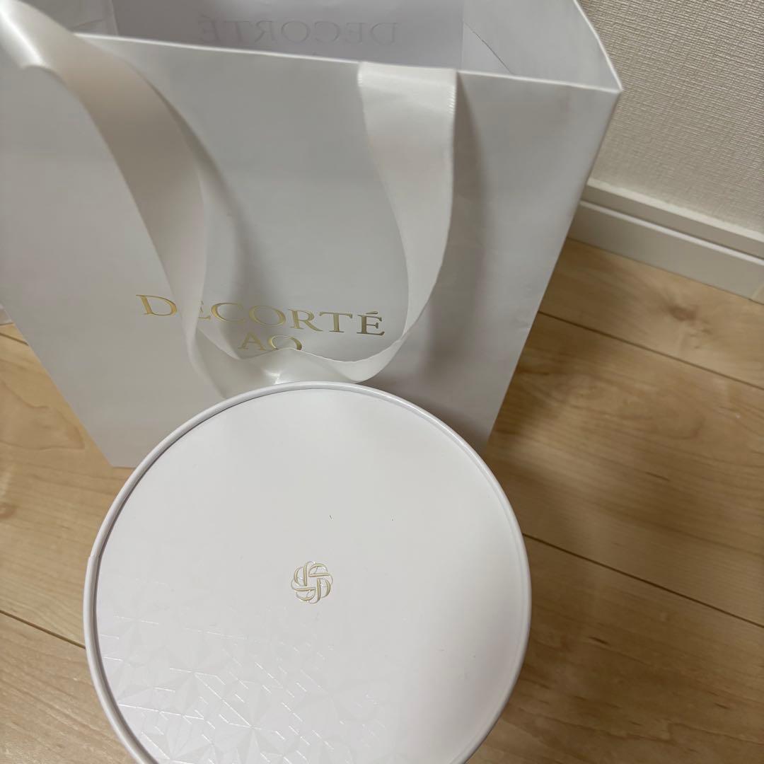 コスメデコルテ AQ ラディアンスコフレ II