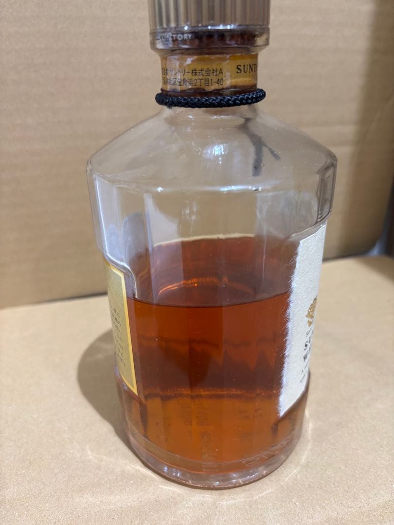 古酒 サントリー 響 金キャップ 裏ゴールドラベル
