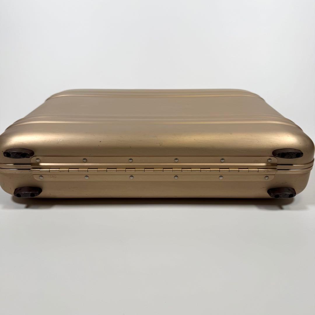 【希少色】ゼロハリバートン　アタッシュケース　ダイヤルロック　シャンパンゴールド