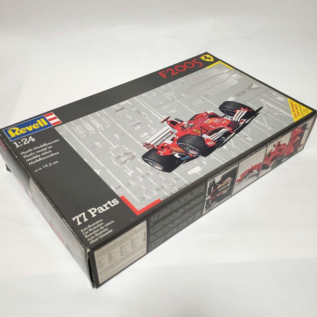 レベル フェラーリF2005 マルボロデカール付き 1/24 未組立中古品