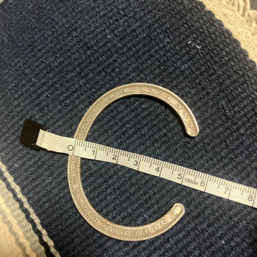 モルガン　バングル