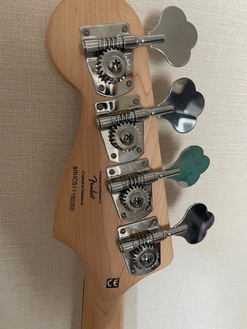 限定価格！【SQUIER】ベース