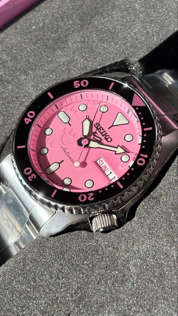●セイコー5スポーツ SKX series ピンクパンサー SBSA321