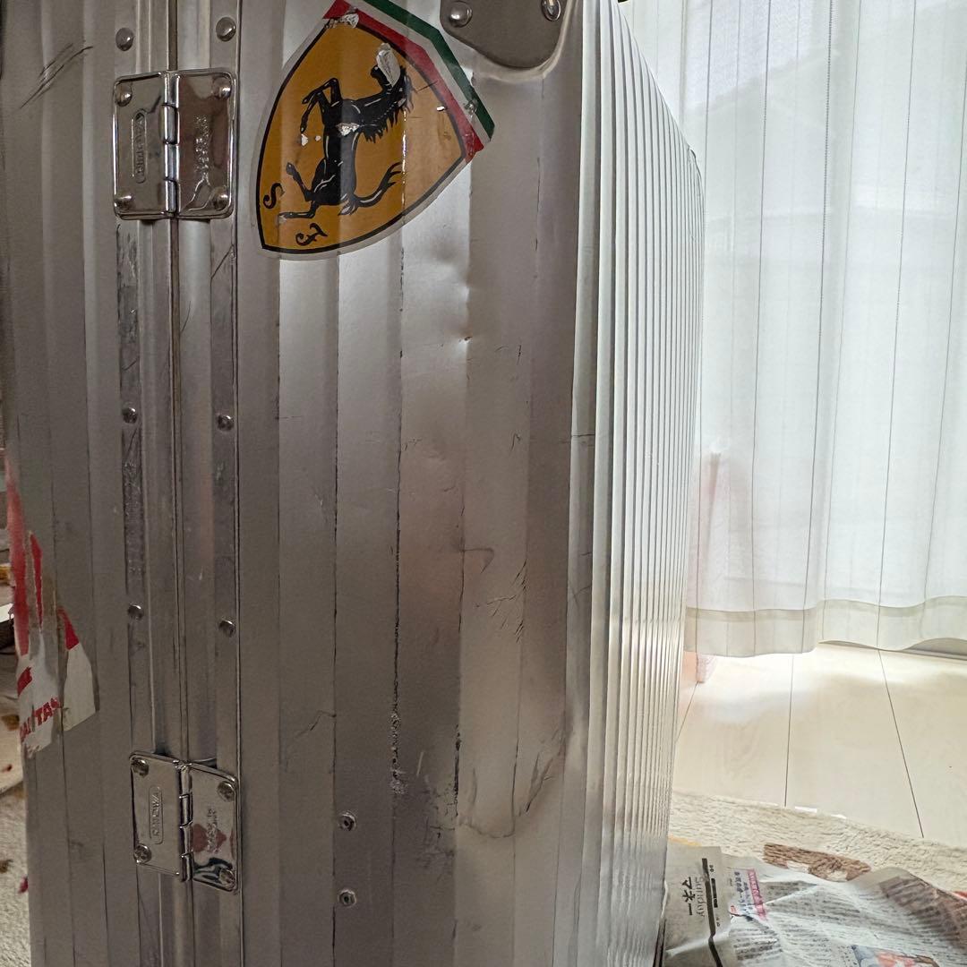 Rimowa リモワトパーズ　キャリーケース プルタブ　サイドハンドル　青ロゴ