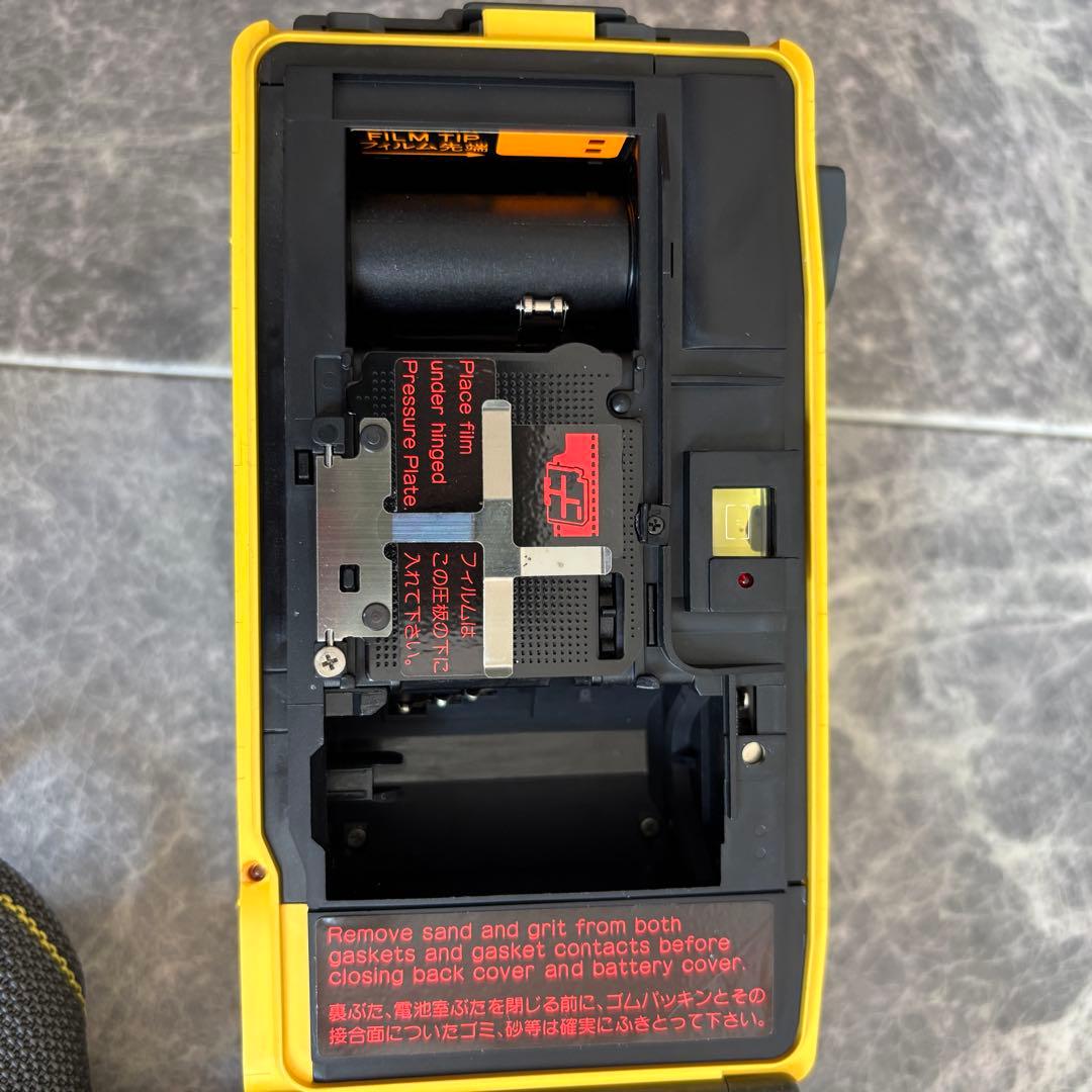 MINOLTA WEATHERMATIC DUAL 35 イエロー