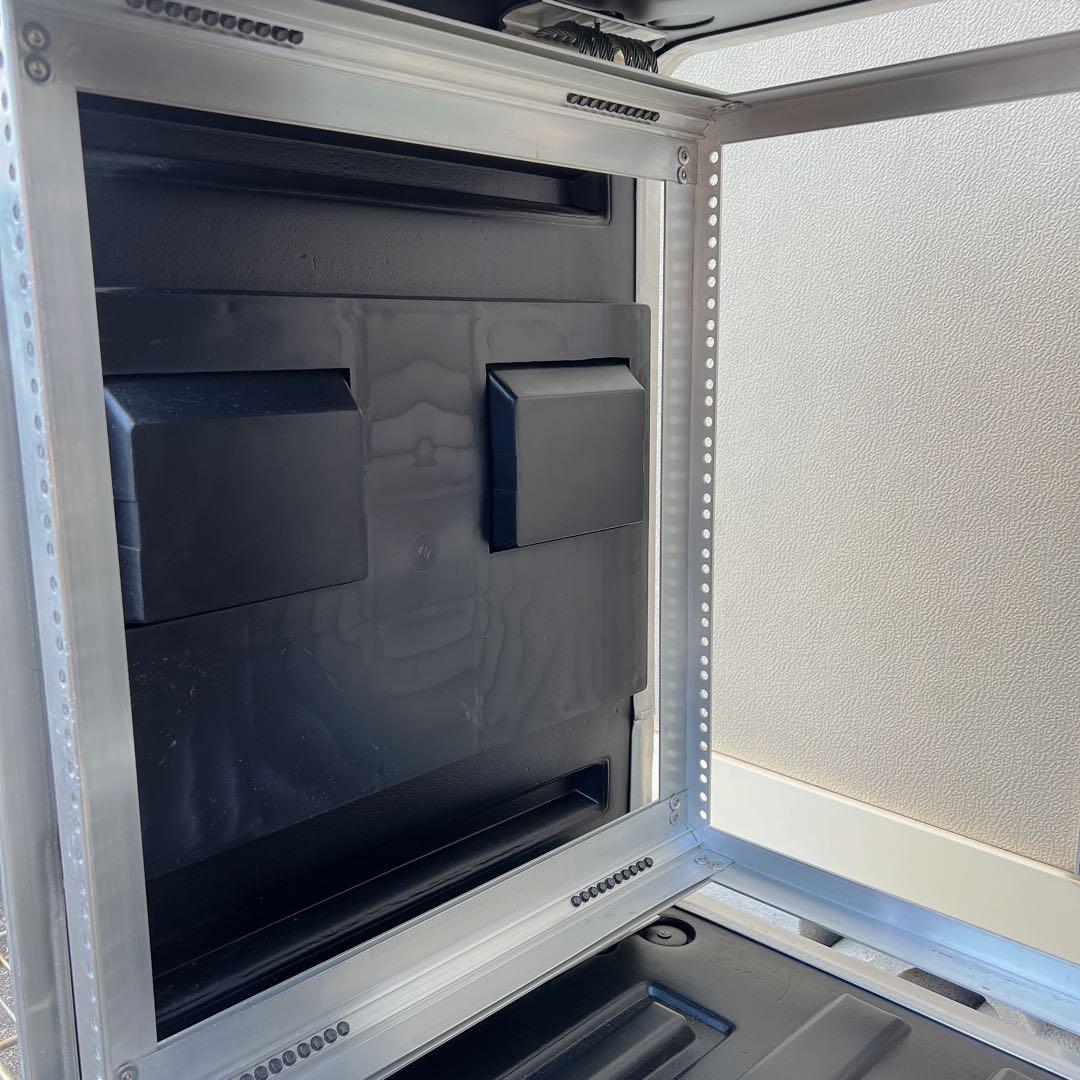 専用SKB 12U SHOCK MOUNT RACK ラックケース①