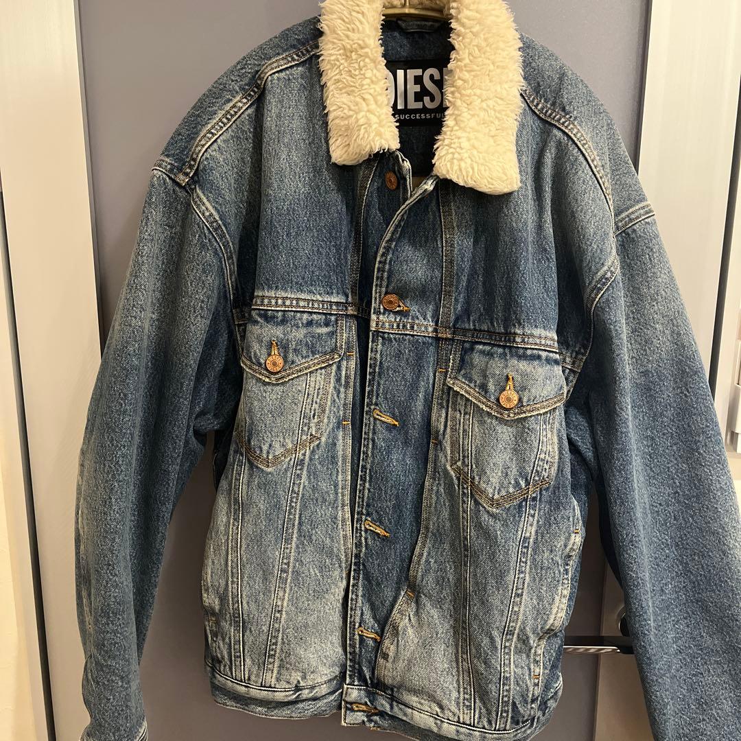 DIESEL 裏ボア付き　デニムジャケット Mサイズ