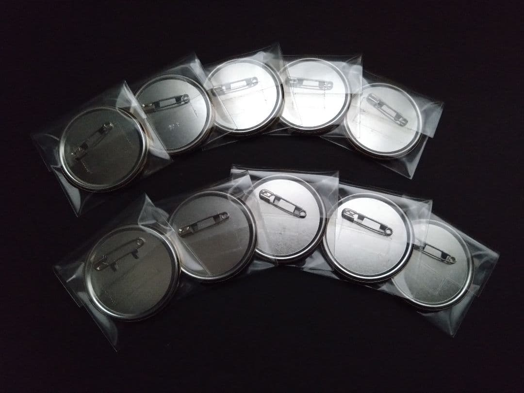 【10種コンプリート】BLEACH メタルバッジコレクション