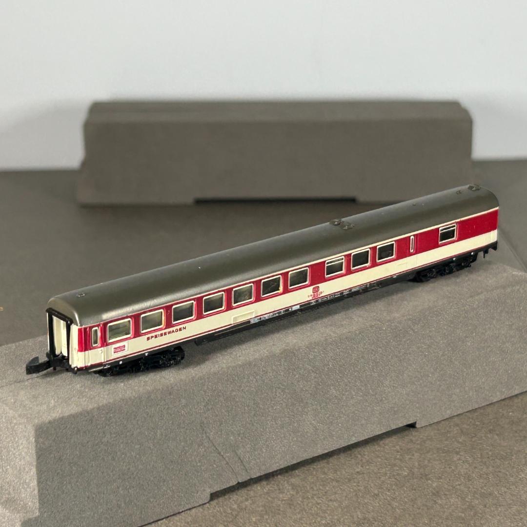 メルクリン ミニクラブ 8902 動力車1両+客車3両 及び線路リレーラーセット