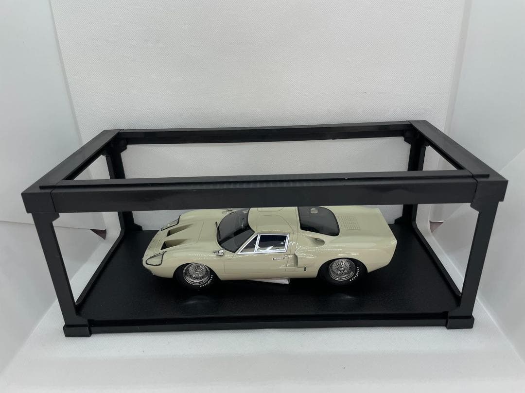 104-039 Cult 1/18 フォード GT40 Mk III 1966