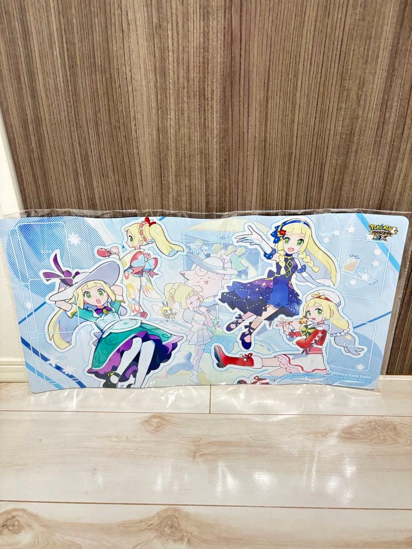 ポケモンマスターズEX プレイマット おしゃれを楽しむリーリエ