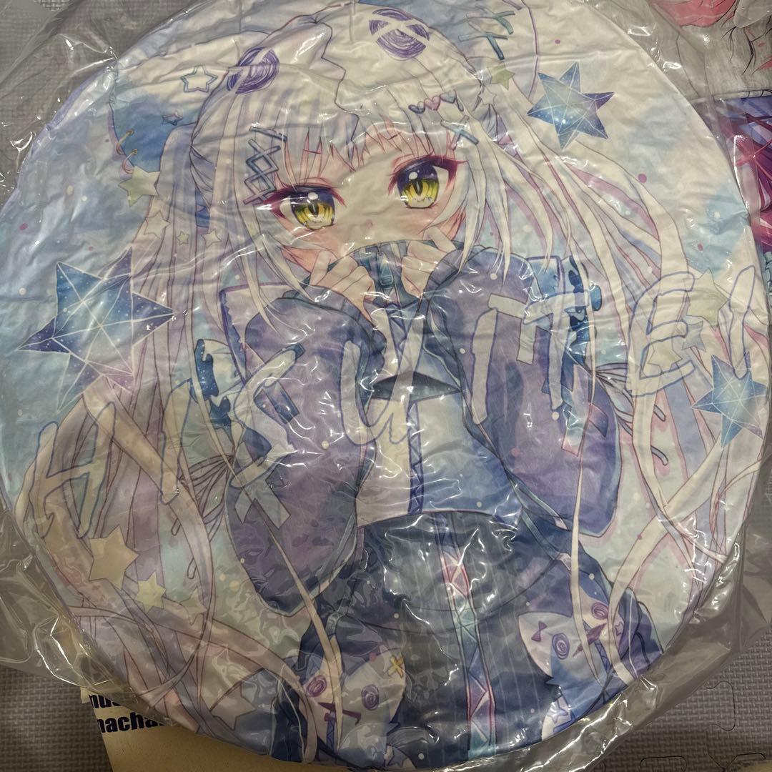 C107 翡翠亭　和泉つばす　ソフィーティア　どてかクッション 9nine