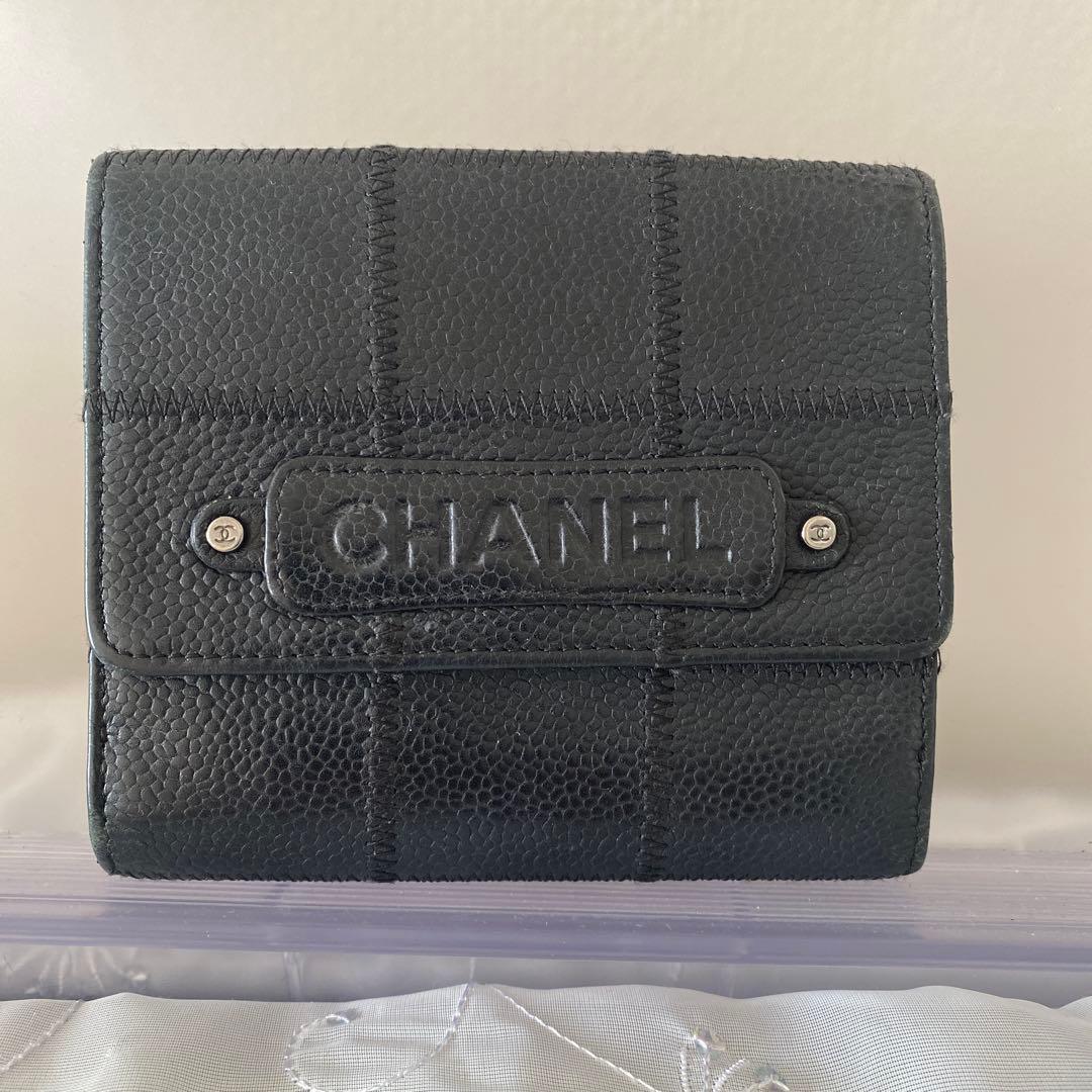シャネル キャビアスキン チョコバー 二つ折り 財布 黒 Wホック EM201