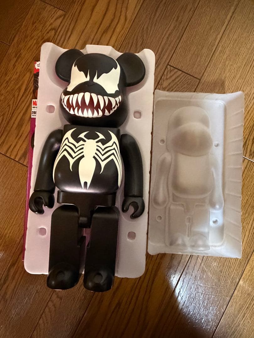 ベアブリック400% ヴェノム　レアカラー