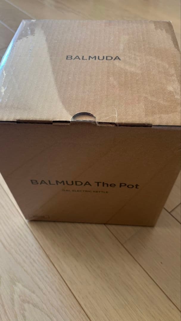 BALMUDA The Pot 0.6L 電気ケトル　ホワイト