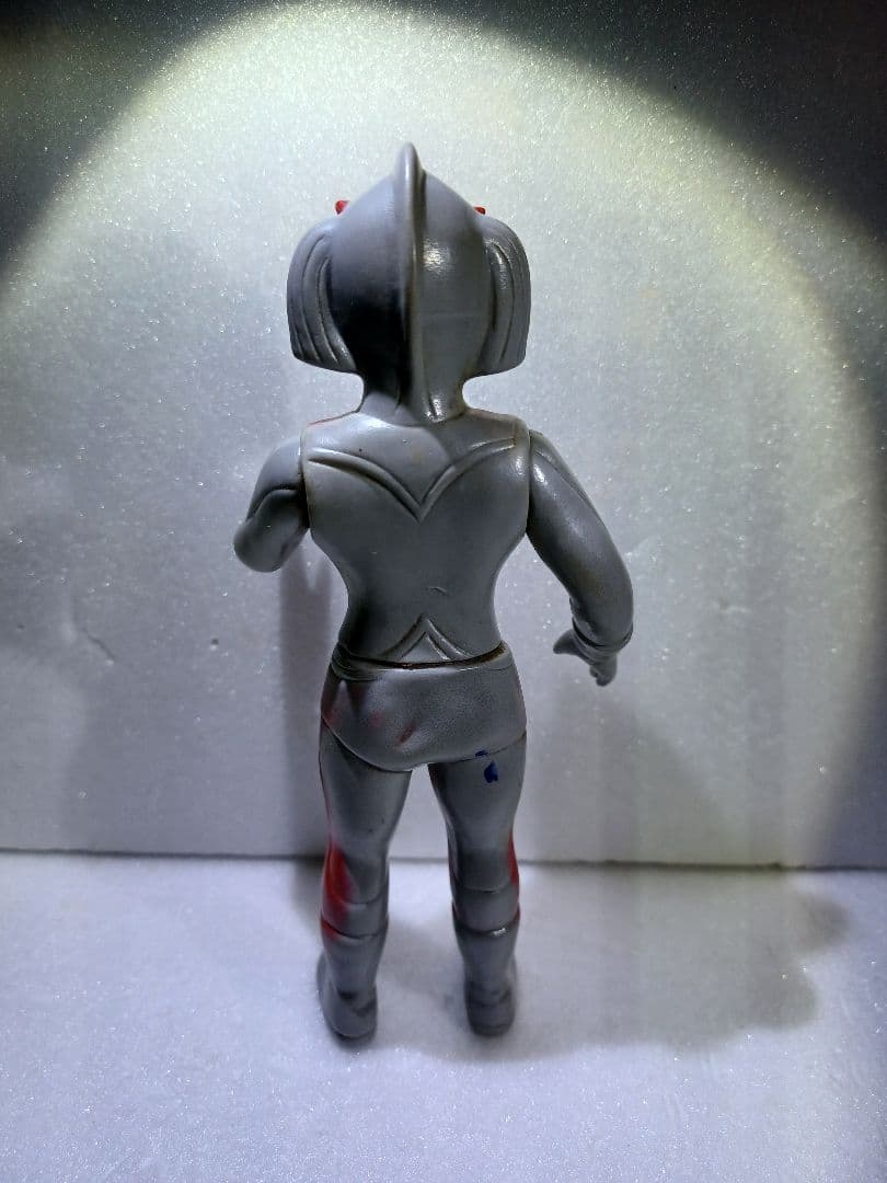 ウルトラマン　ウルトラの母 ソフビ人形