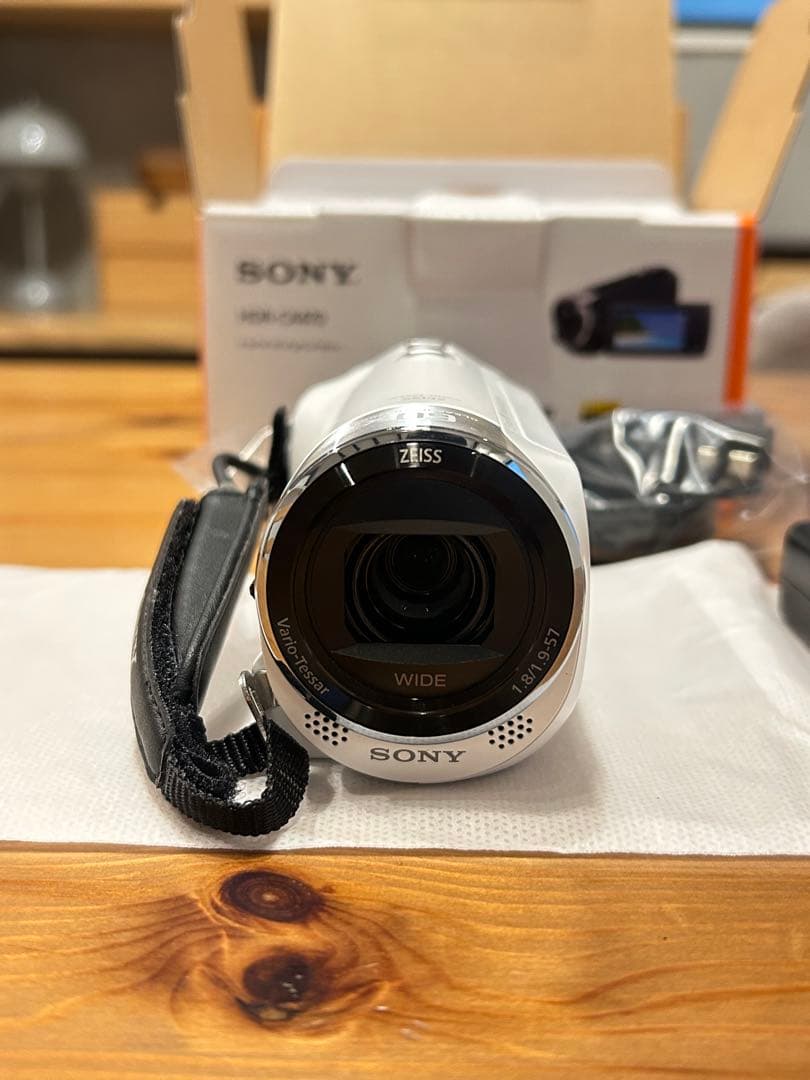 美品◼︎SONY HDR CX-470◼︎コンパクト ビデオカメラレコーダー　白