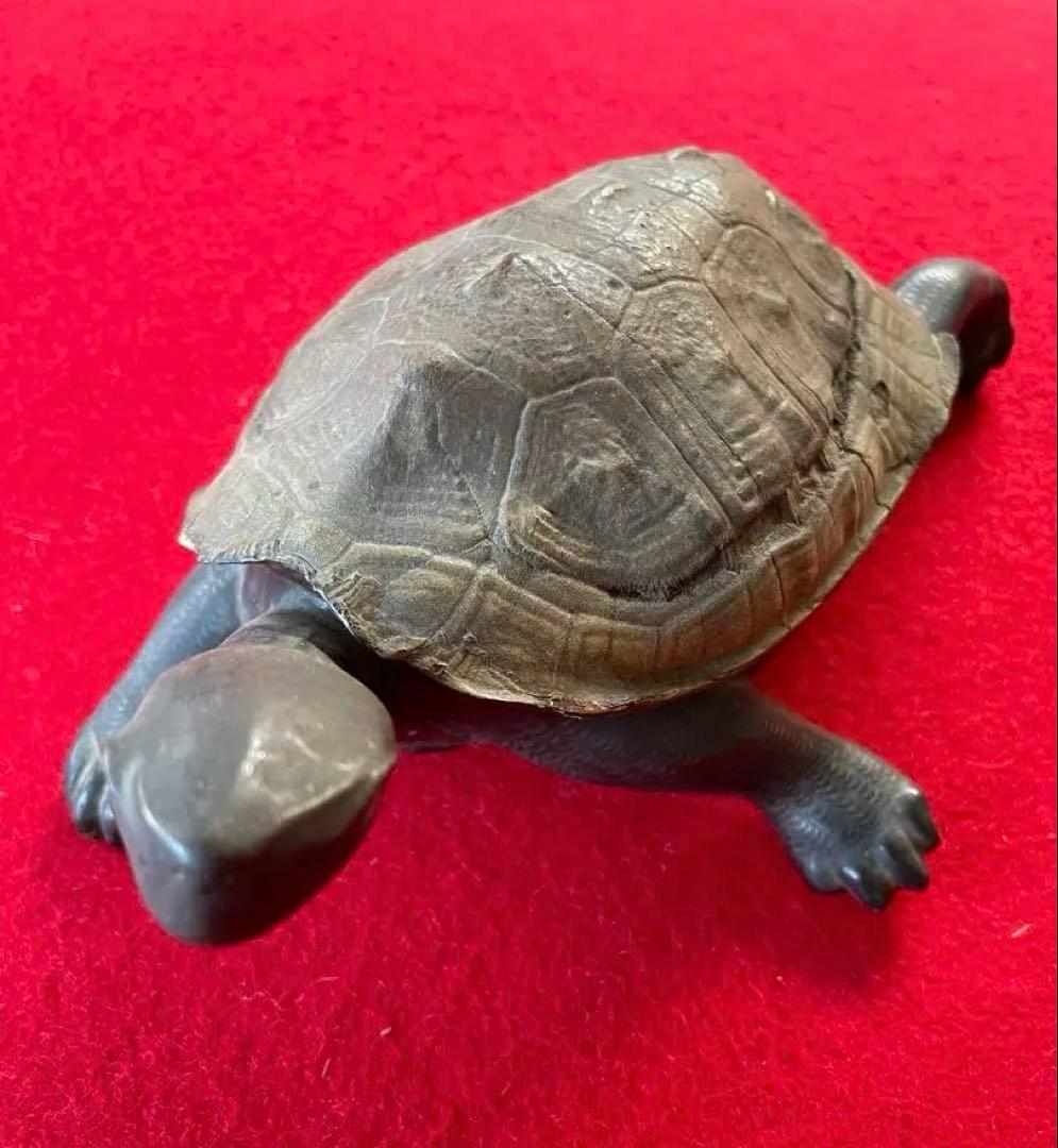 美術作品・亀の彫像・小物入れ・骨董品・松立斉・亀彫刻・印籠・彫刻・美術品