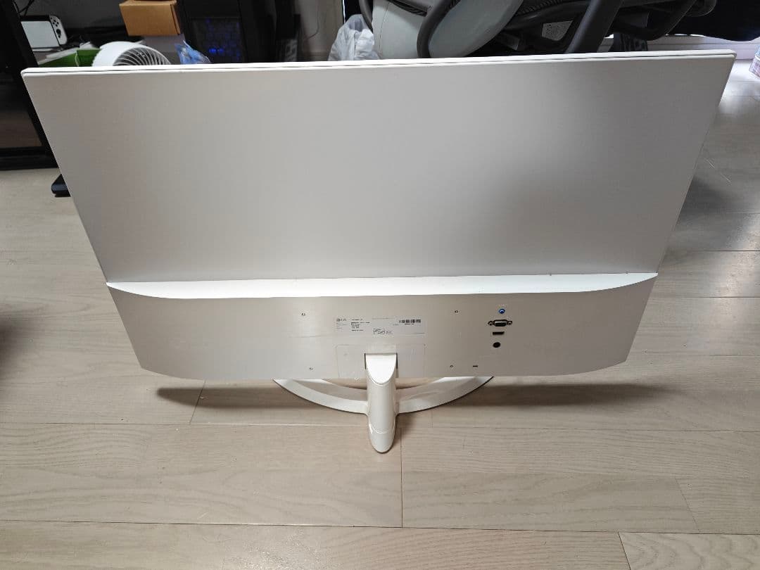 あきちゃん専用！LG 32インチモニター 32MP58HQ-W