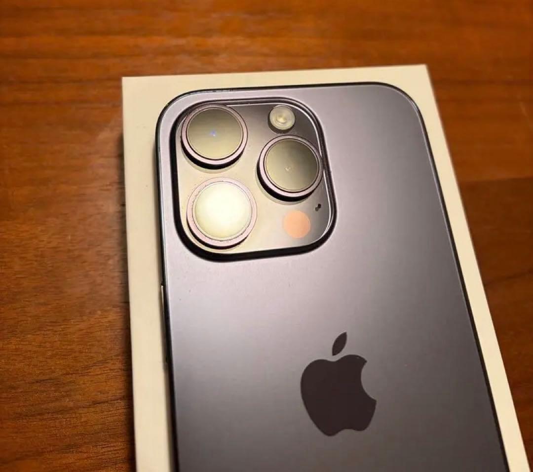 n*7様 iPhone 14 Pro ディープパープル　SIMフリー 256GB