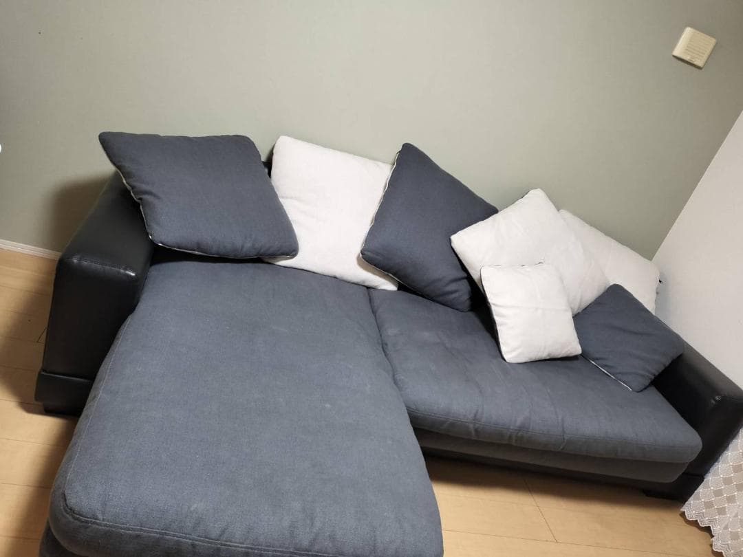 ニトリ　布張りカウチソファ　キングダム3KD②