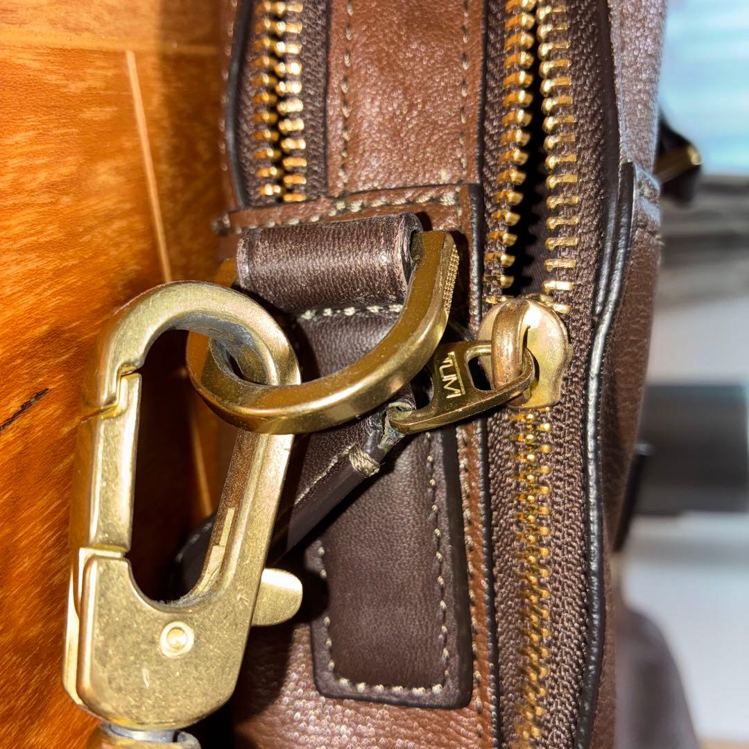 TUMI ブラウン レザー ビジネスバッグ