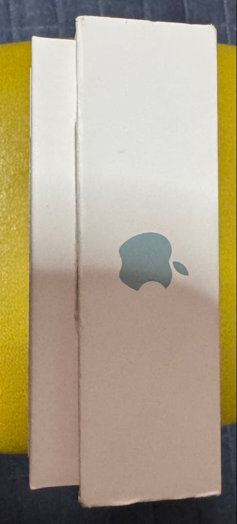 Apple iPhone 16 ティール　本体　au SIMフリー