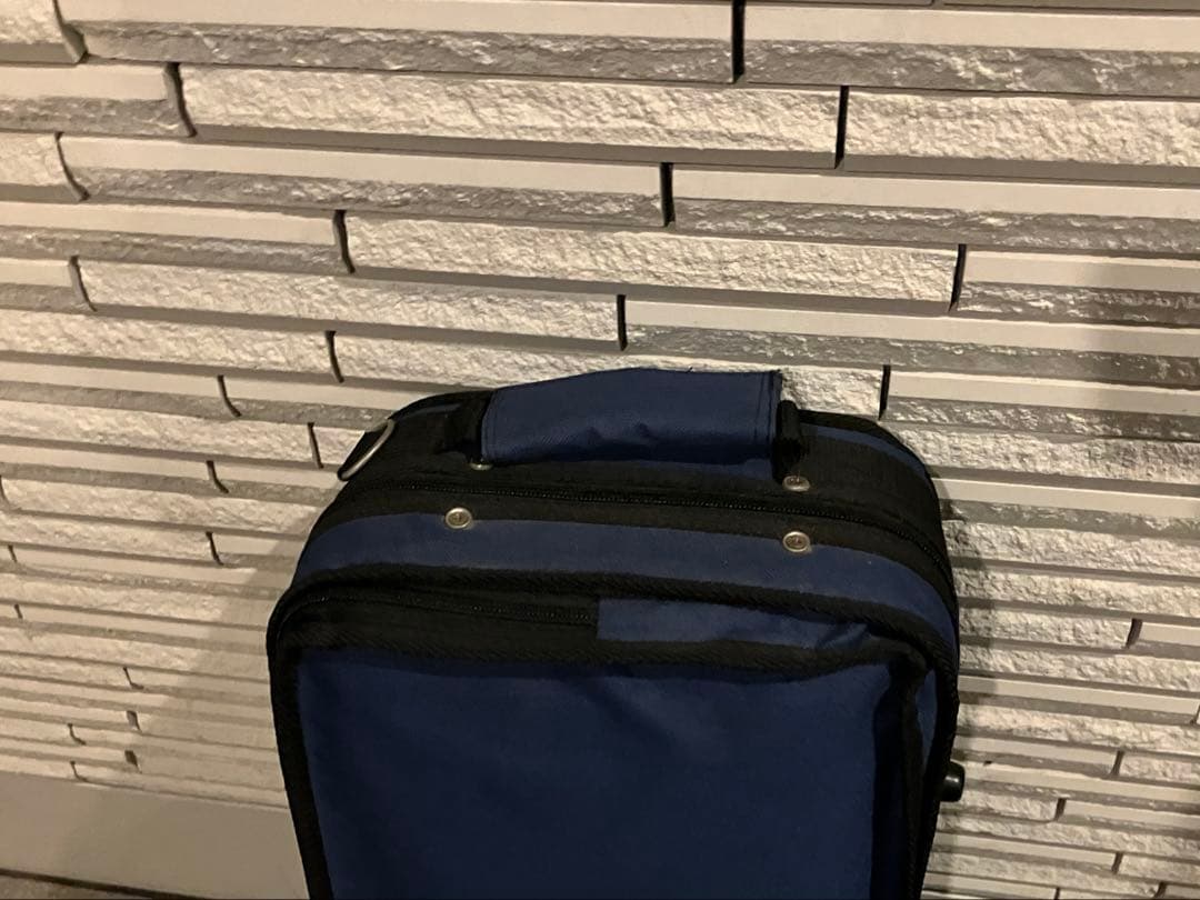 バイオリン　ケース　紺色　(東洋　スーパーライトではありません)軽いコンパクト