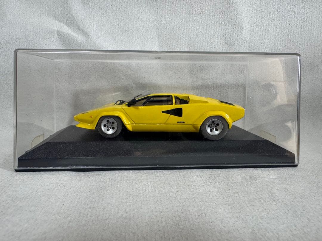 ミニカー Starter Lamborghini Countach 1985