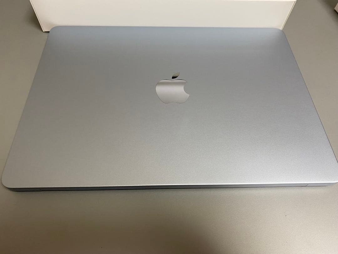 MacBook Air M4 13インチ 24GB 1TB