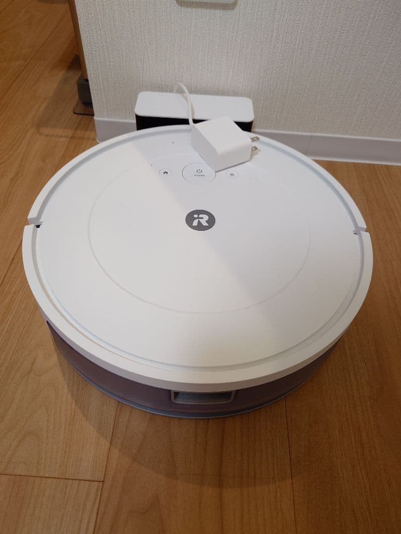 iRobot　ルンバ コンボ Essential robot　ホワイト