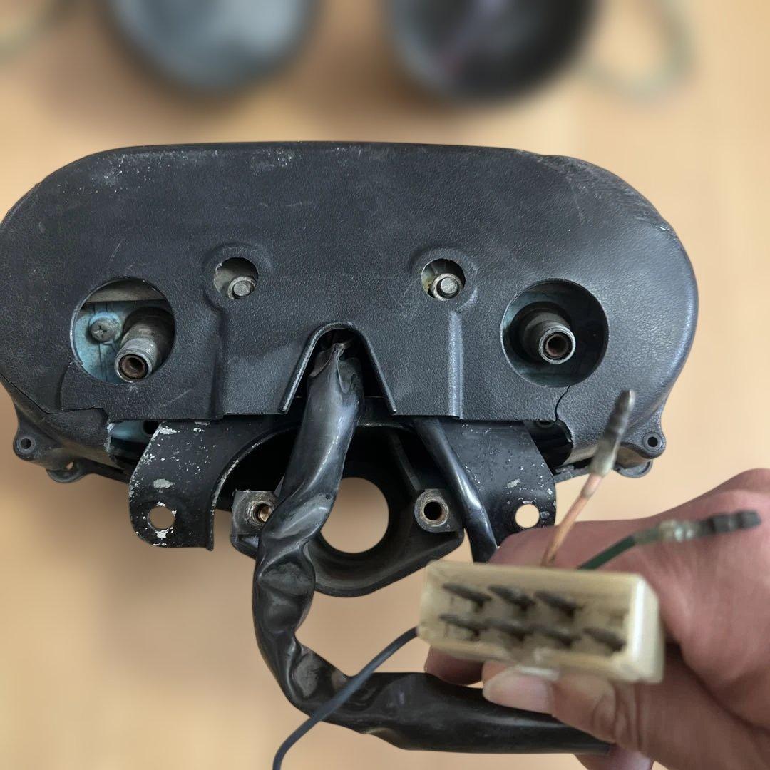 CM400用　リプロ品　CB250T 純正メーターオマケ付き