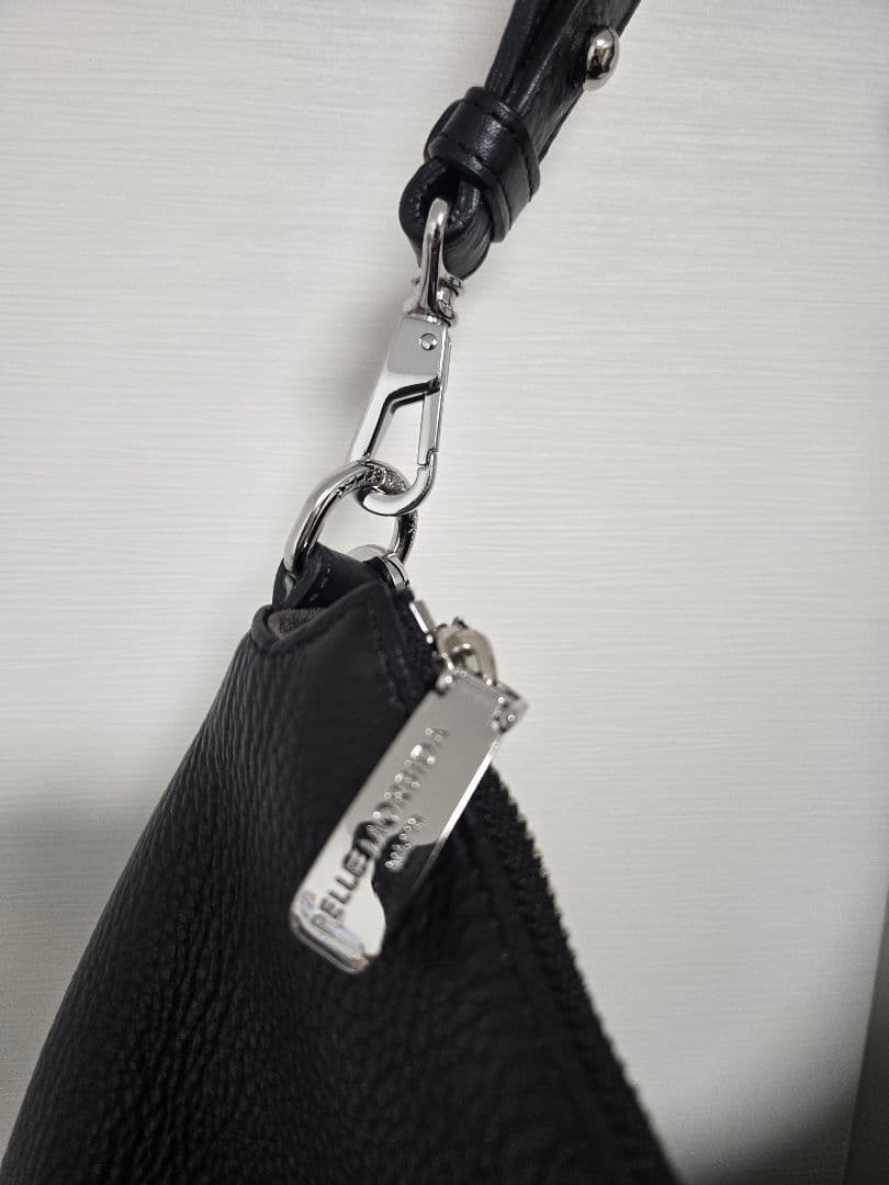 【美品】ペッレモルビダ　メイデンヴォヤージュ　MB078 エディターズバッグ