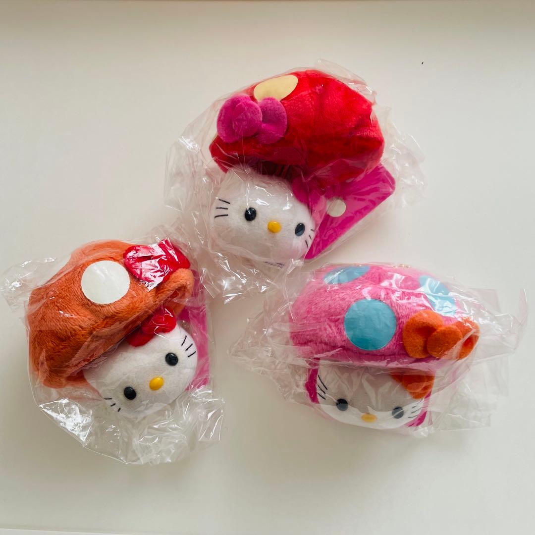 d*3様 ハローキティ きのこ　マスコット　ぬいぐるみ 3個セット　キーホルダー