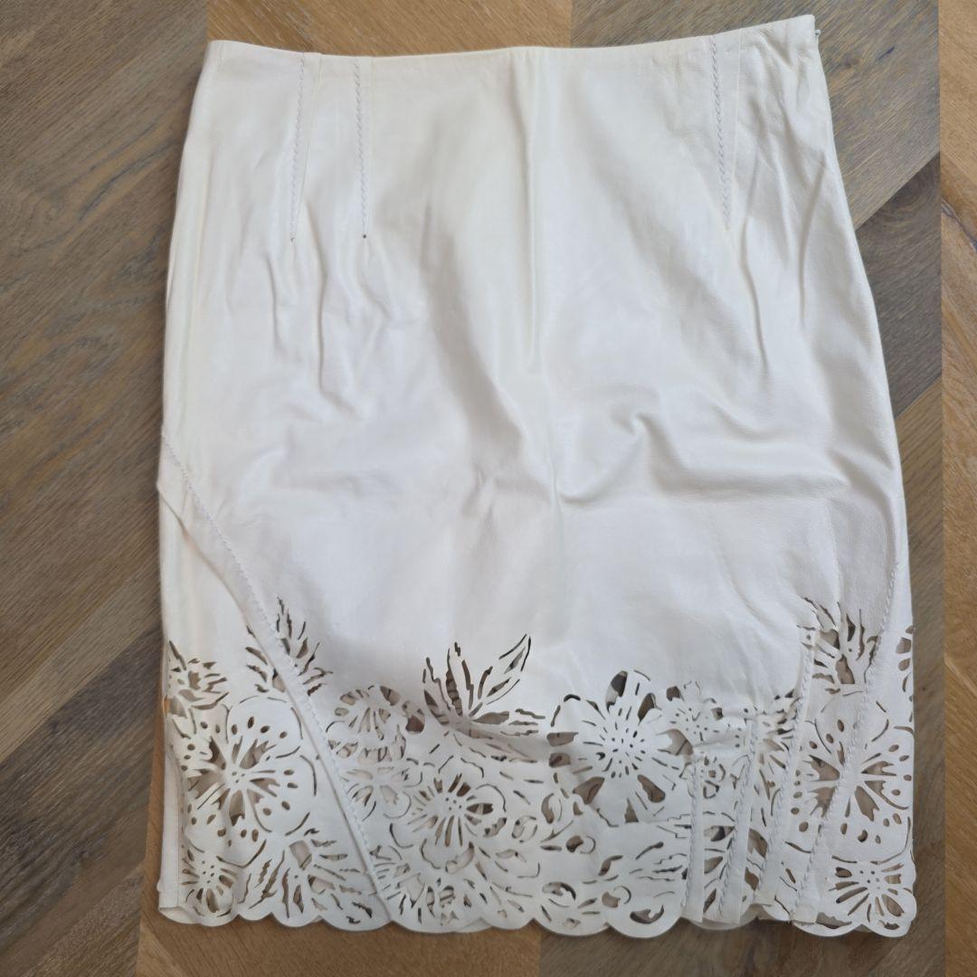 クリスチャンディオール　ホワイト 花柄 タイトスカート　羊革　シルク　y16