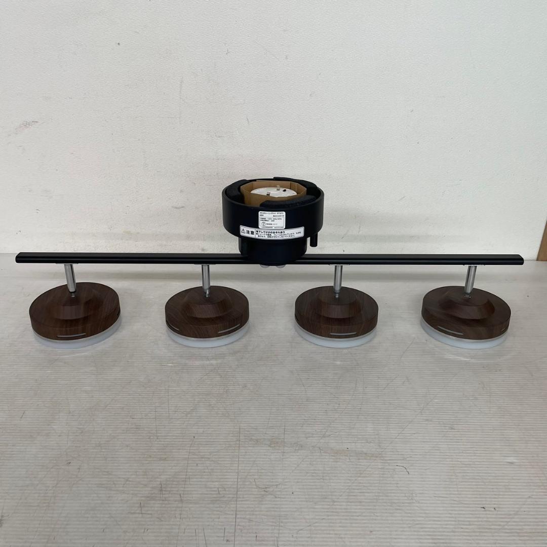 ニトリ 4灯LEDシーリングライト YP787C 箱 リモコン付 Y1828