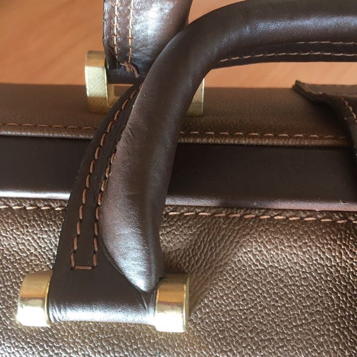 トラサルディ　旅行カバン　ハリーポッター