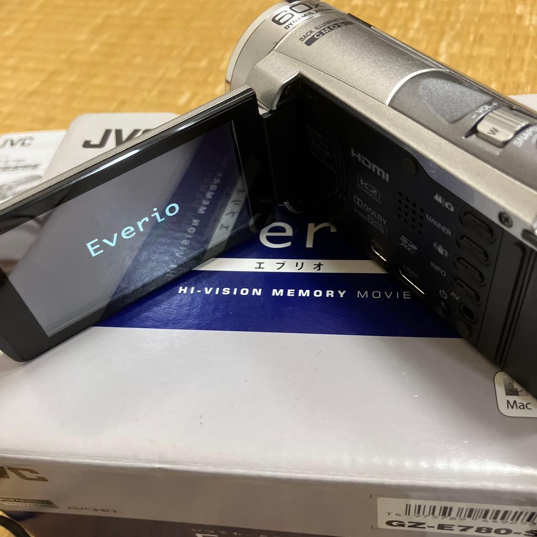 井*美様 JVC Everio GZ-E780-S ビデオカメラ 本体　おまけ付