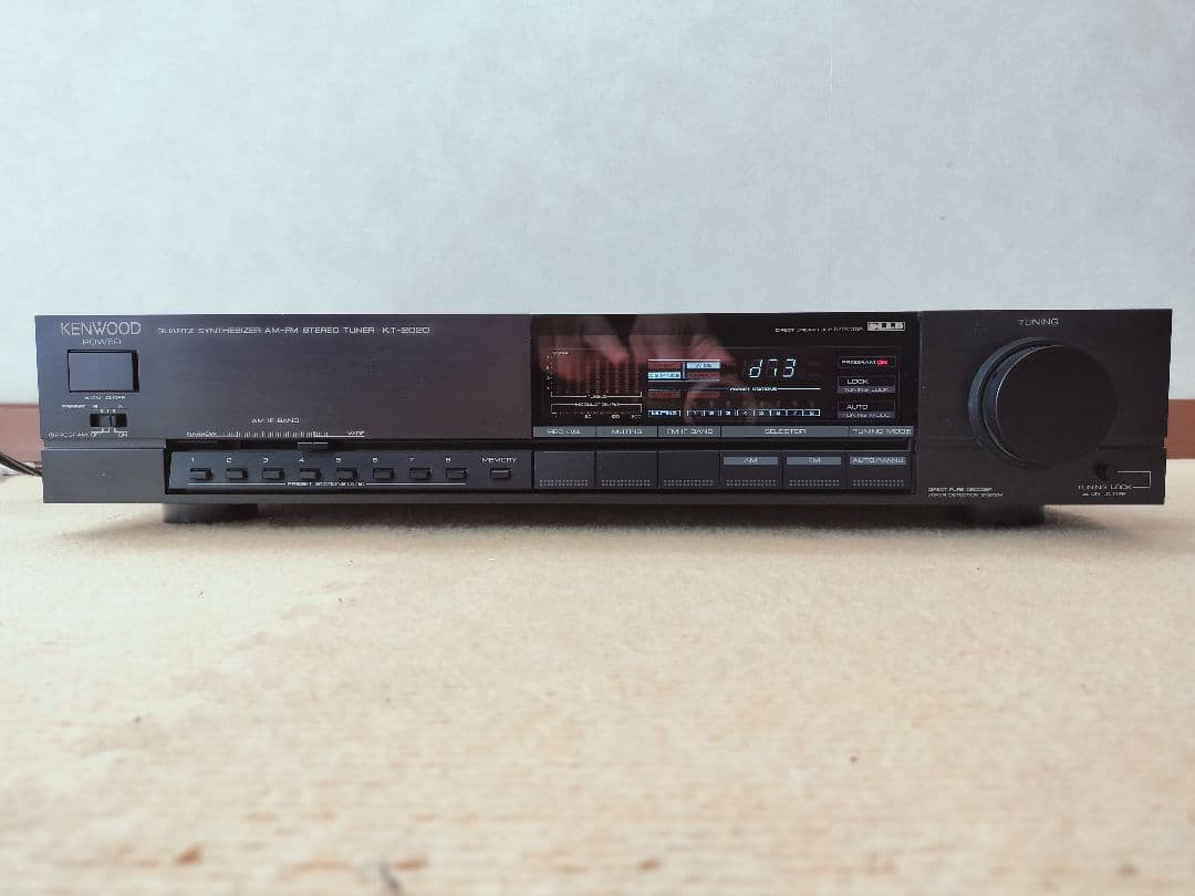 KENWOOD KT-2020 AM-FM ステレオチューナー