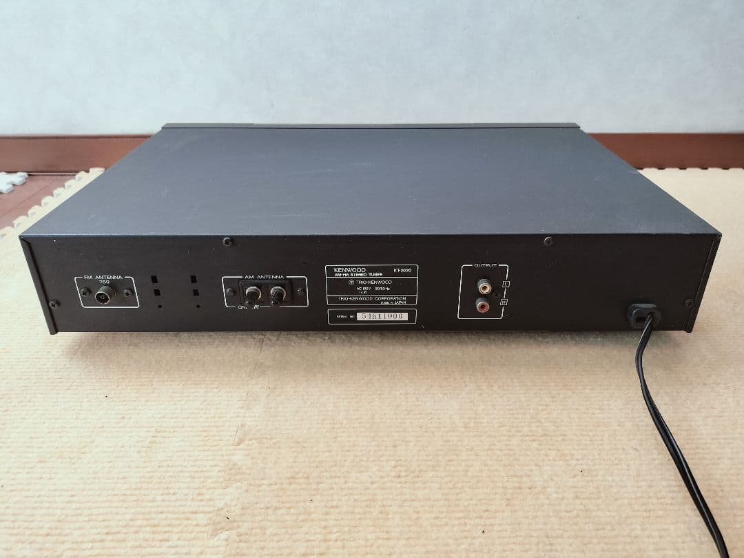 KENWOOD KT-2020 AM-FM ステレオチューナー